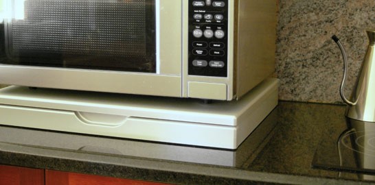 a-microwave-shelf-the-stainless-steel-look-microwave-stealth-shelf-560-mm-wide